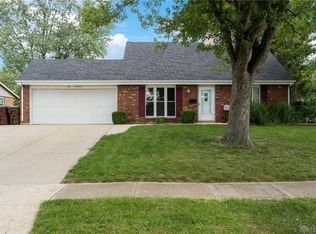 417 Montana Dr, Xenia, OH 45385
