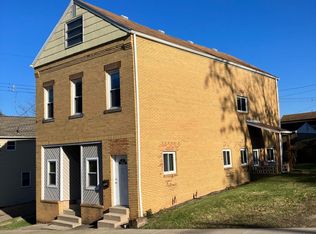 815 Montour St #A, Coraopolis, PA