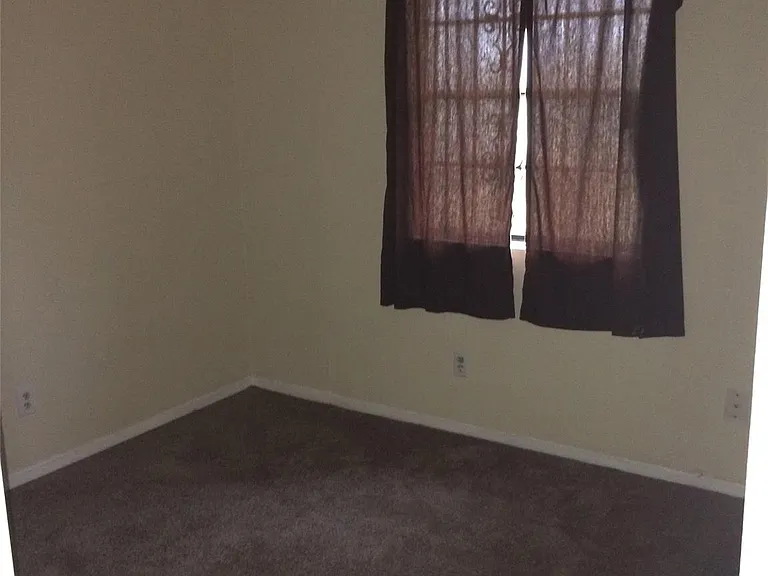 11830 Mosscrest Dr — Photo 10