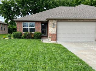 2311 W Bridlewood Trl #2311, Ozark, MO 65721