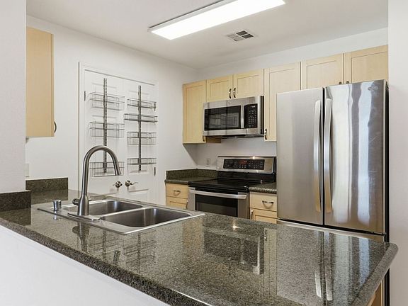 2nd image of 1550 Technology Dr Unit 3063