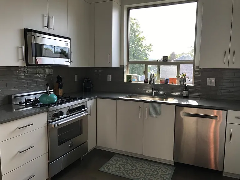 4767 N Williams Pl — Photo 10
