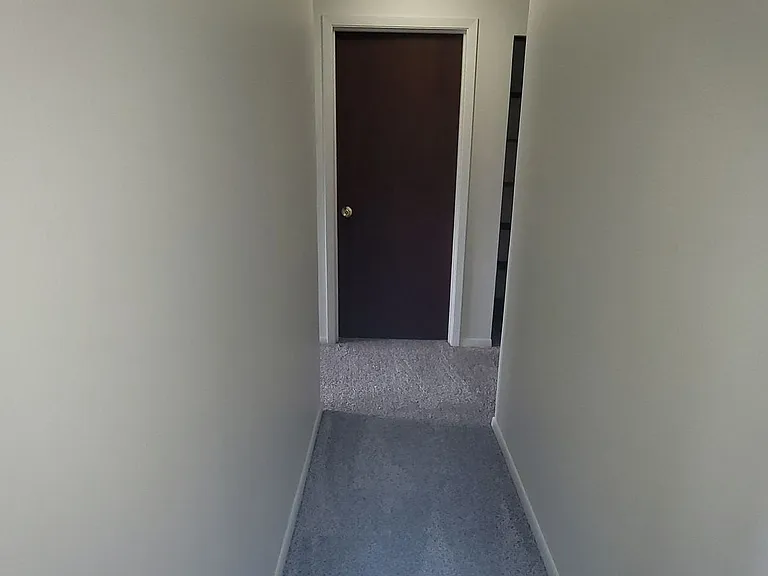 Elkhorn Village Apartments | 1 & 2 Bedroom Apartments in Elkhorn, WI Heat Included — Photo 38