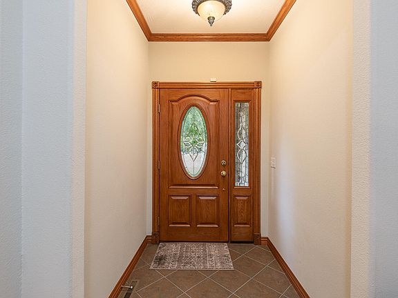 5th image of 5265 N Missouri Oak Trail