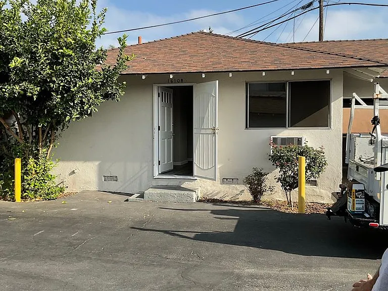 16108 Cornuta Ave — Photo 1