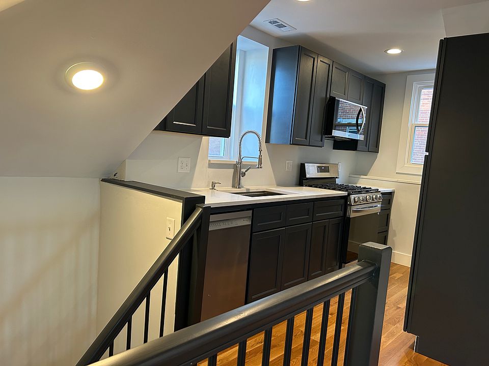 1st image of 2112 Sinton Ave APT 3