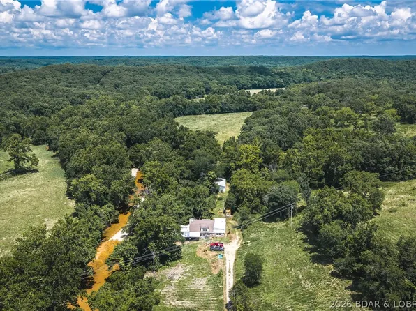 3995 Coffey Hollow Rd, Macks Creek, MO 65786