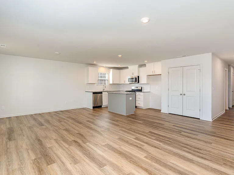 385 Dasu Dr #1 — Photo 10