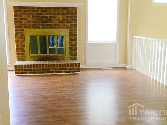 2nd image of 7818 Heatherdale Ct