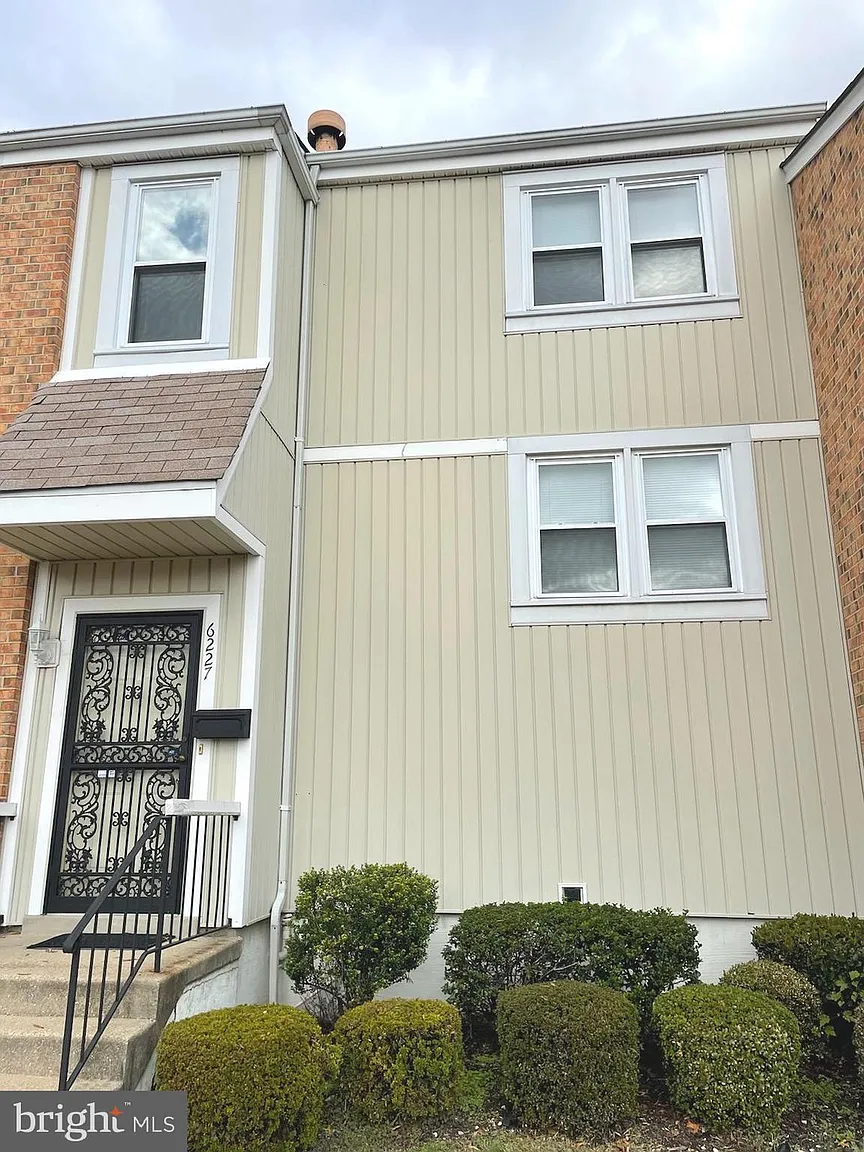 6227 Dimrill Ct photo 1
