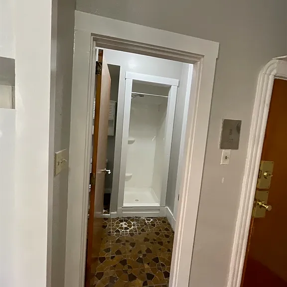 41 Anderson St #23 — Photo 6