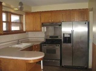 7530 W 109th Pl, Worth, IL