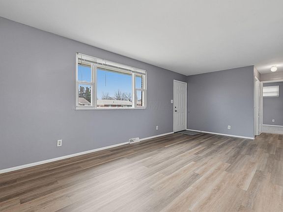 5th image of 1642 Marina Dr