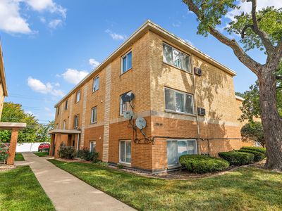 5584 S Archer Ave #3C, Chicago, IL, 60638