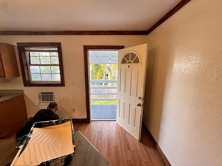 2637 2nd St #B4 — Photo 21