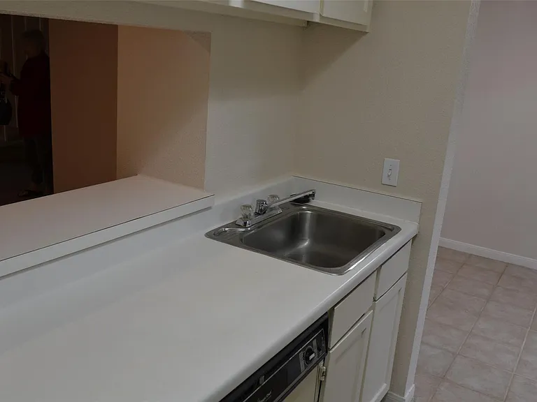 6111 Beverly Hill St #43 — Photo 24
