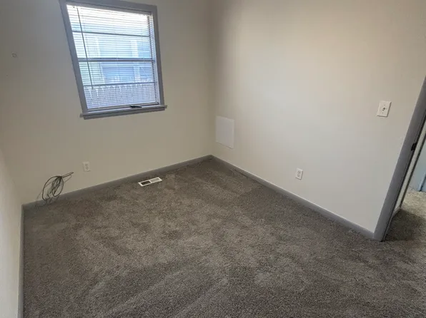 518 Loy St, Meeker, OK 74855