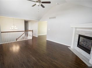 2005 SW Huntbrook Ter, Lees Summit, MO 64082