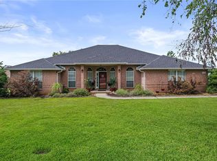 839 Chesapeake Trl, Cantonment, FL 32533