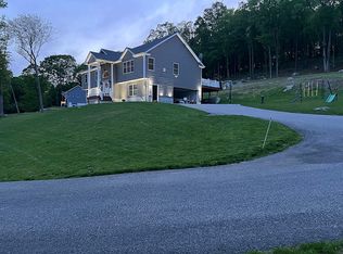 22 Eagle Hill Rd, Mahopac, NY 10541