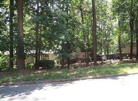 1st image of 2902 Hickory Trl