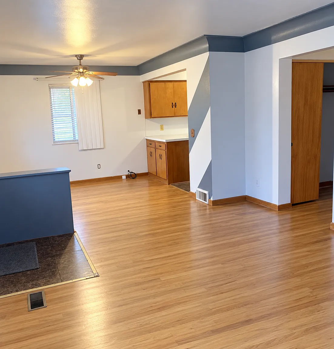 3 bed, 1066 sqft, $1,500 — Photo 3