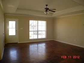 4th image of 671 Rushmore Dr
