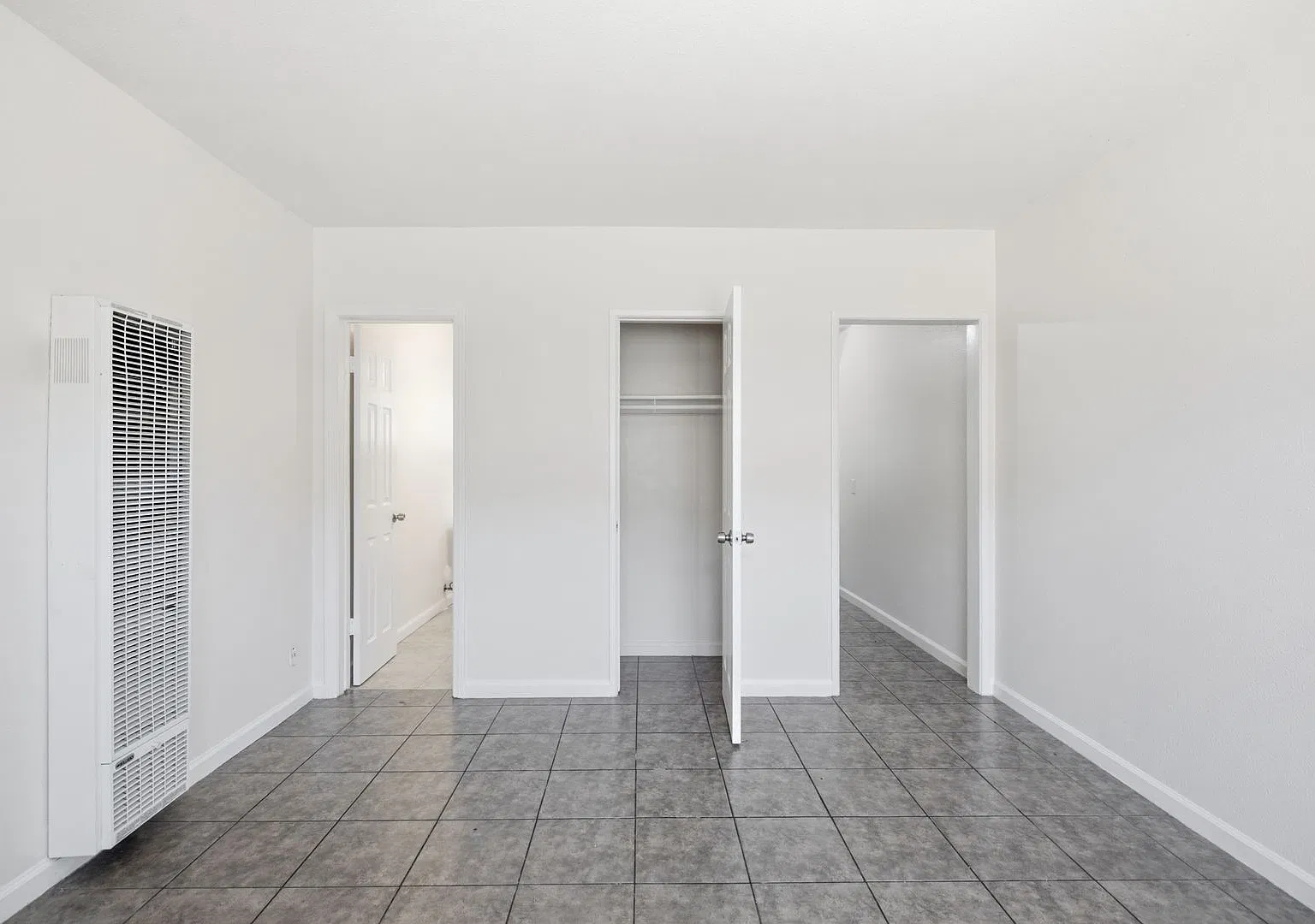 7101 Rugby Ave — Photo 3
