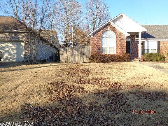 2nd image of 2015 Cherrybend Dr