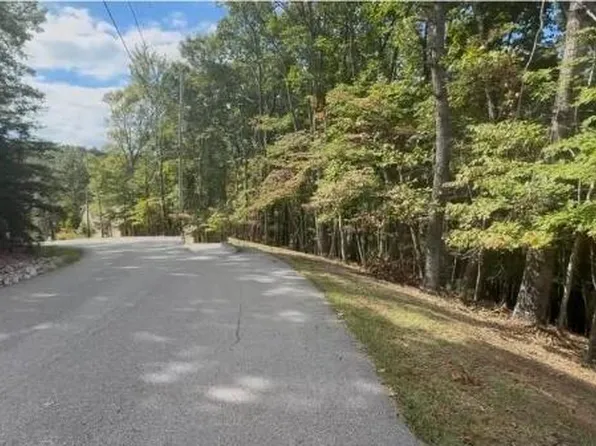 44 Brummel Ln, Crossville, TN 38558