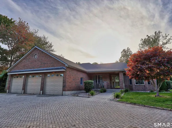 4 Florence Drive, Prospect, CT 06712