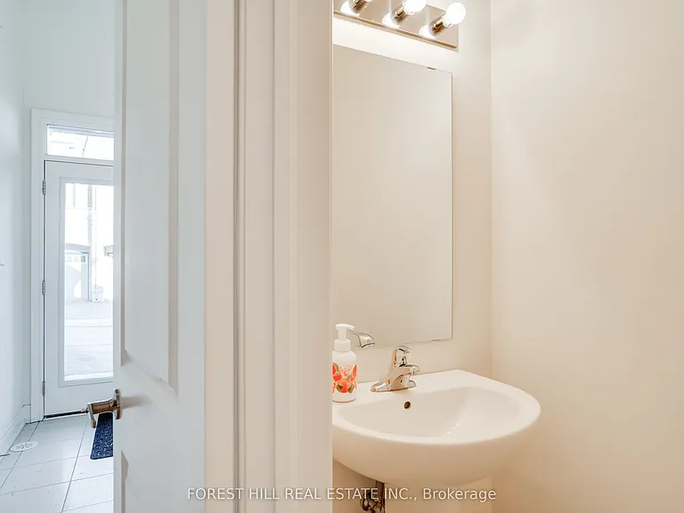 41 Hiawatha Ct — Photo 10
