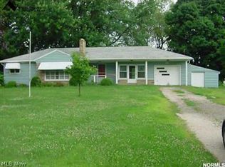 2955 E Center St, Conneaut, OH 44030