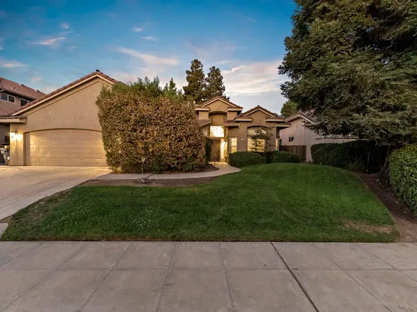 7766 N Carnegie Ave, Fresno, CA 93722
