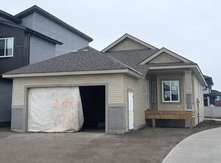 261 Meadowview Dr, Fort Saskatchewan, AB T8L0Y4
