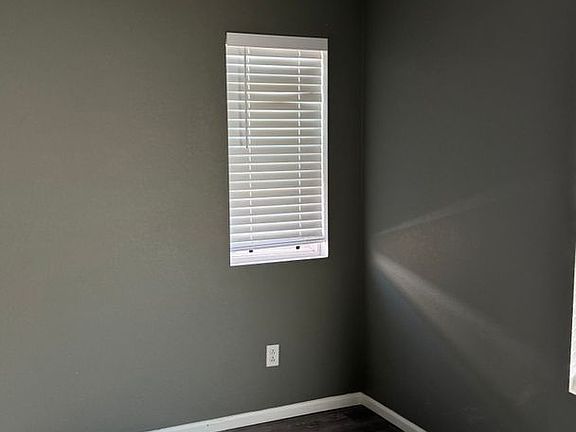 4th image of 18607 E 45th Pl