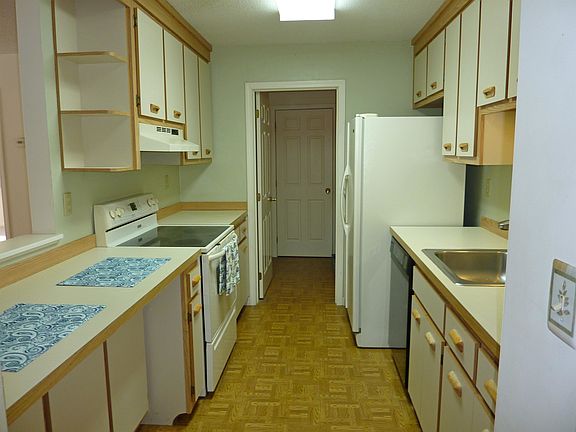 3rd image of 45 Dogwood Drive #208