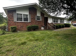 1580 Branch Dr, Lawrenceburg, TN 38464