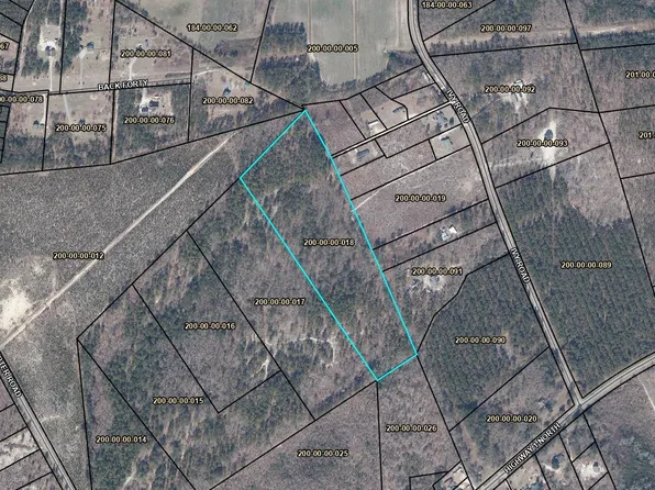 1463 E Porter Rd, Cassatt, SC 29032