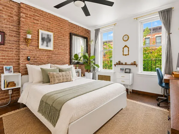 98 Luquer St #3R, Brooklyn, NY 11231