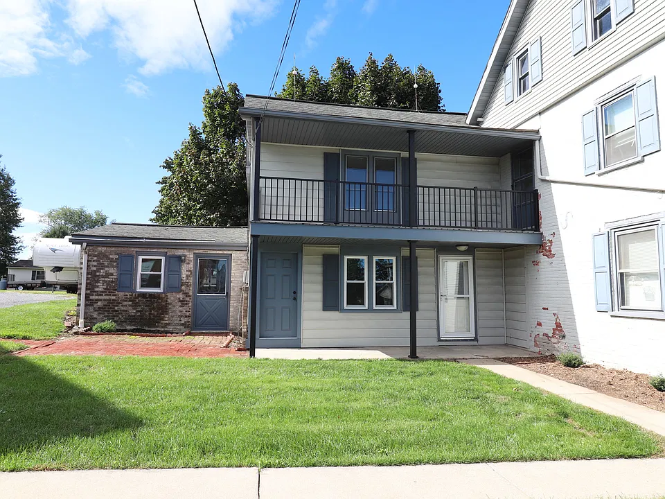 222 W Newport Rd