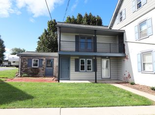 222 W Newport Rd, Lititz, PA 17543