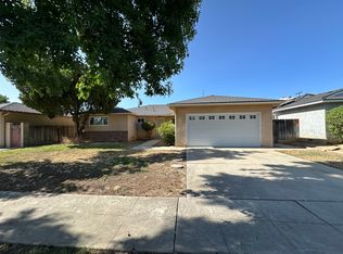 704 E Portals Ave, Fresno, CA 93710