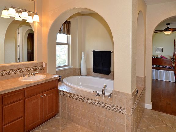 5th image of 4321 Suffolk Way