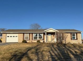 120 Pinecone Ct, Salix, PA 15952