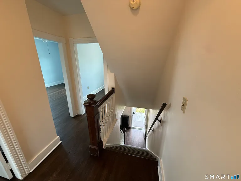 131 Eastern Dr — Photo 7