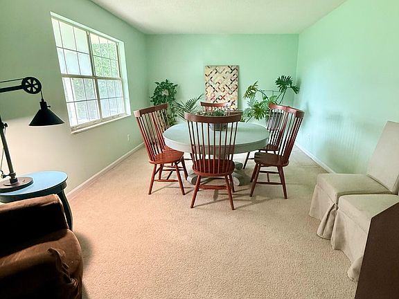 5th image of 905 High Springs Rd