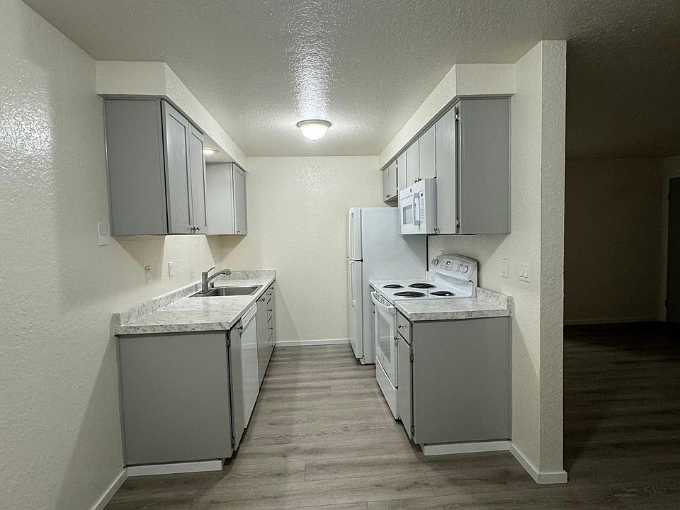 1st image of 9017 236th St SW APT D