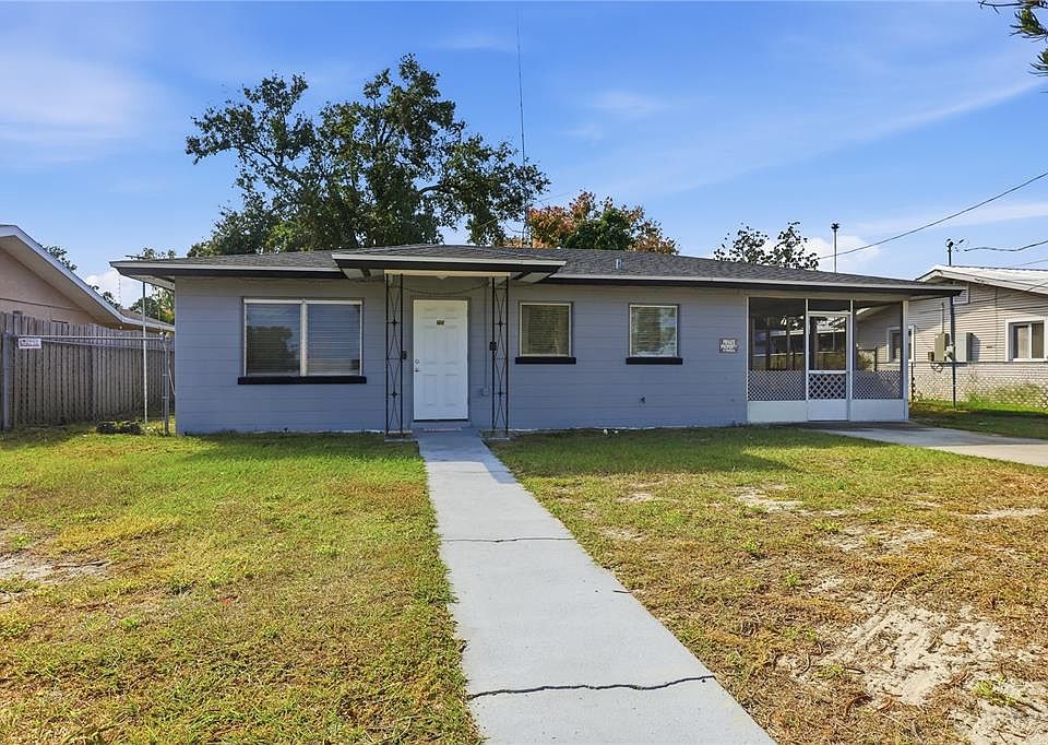1st image of 225 E Pomelo St