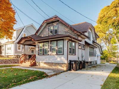 1008 Rawson AVENUE, South Milwaukee, WI, 53172